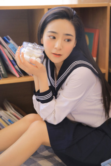 玉女桃花轻蜜粉定妆
